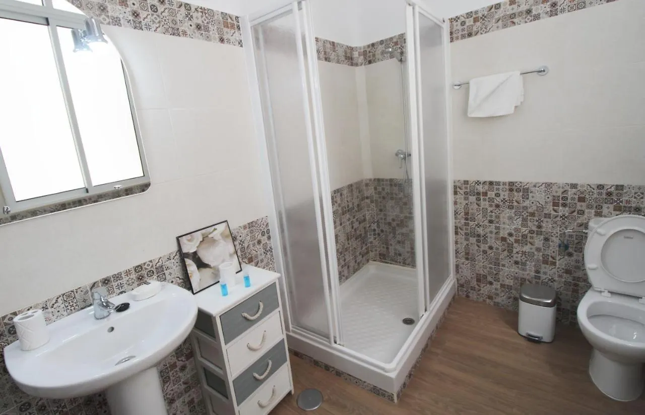 Arco De Los Gigantes, A Perfect Apartment For Groups Antequera Espanha